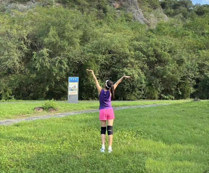 谈球吧体育总局：鼓励有条件的中小学根据学生需要，在体育课中加大篮球课时比重